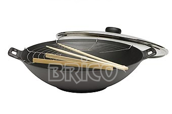 Brico Cast Iron Wok With Glass Cover W37G