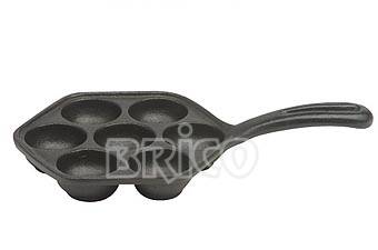 Cast Iron Danish Cake Pan C4105
