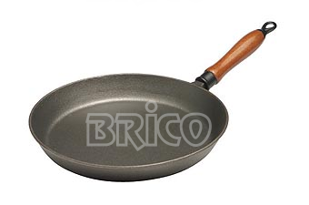 Cast Iron Fry Pan With Wooden Handle D27
